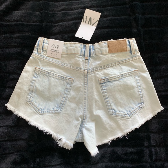 Never Worn High Rise Dad Shorts ✨ - Picture 2 of 4